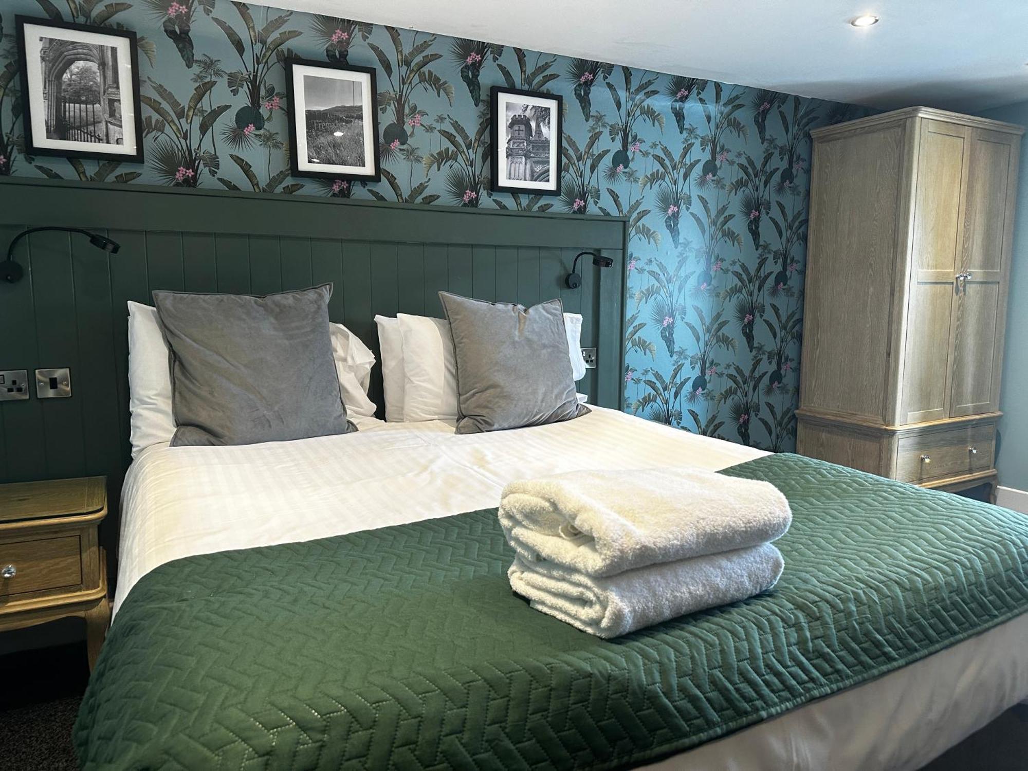 The Golden Fleece Inn Porthmadog Exteriér fotografie
